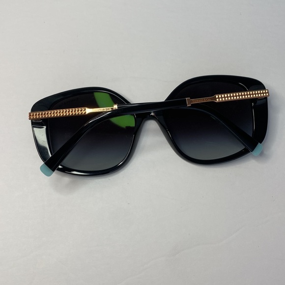 TIFFANY & CO. Blue Gradient Gray Irregular Ladies Sunglasses
TF4192 83158F 54 - Picture 15 of 17